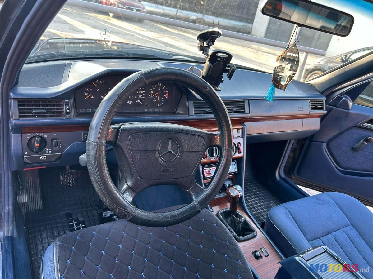 1995' Mercedes-Benz W124 photo #2