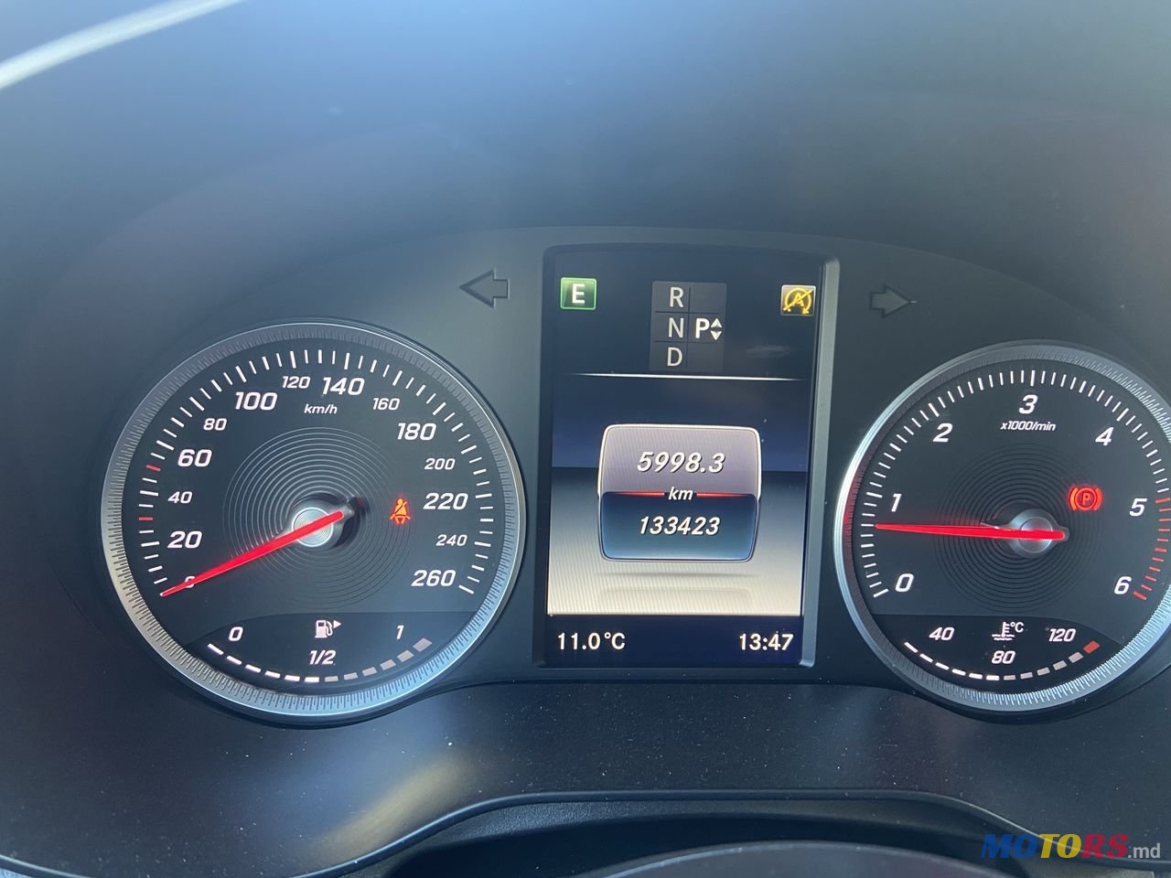 2016' Mercedes-Benz GLC photo #3