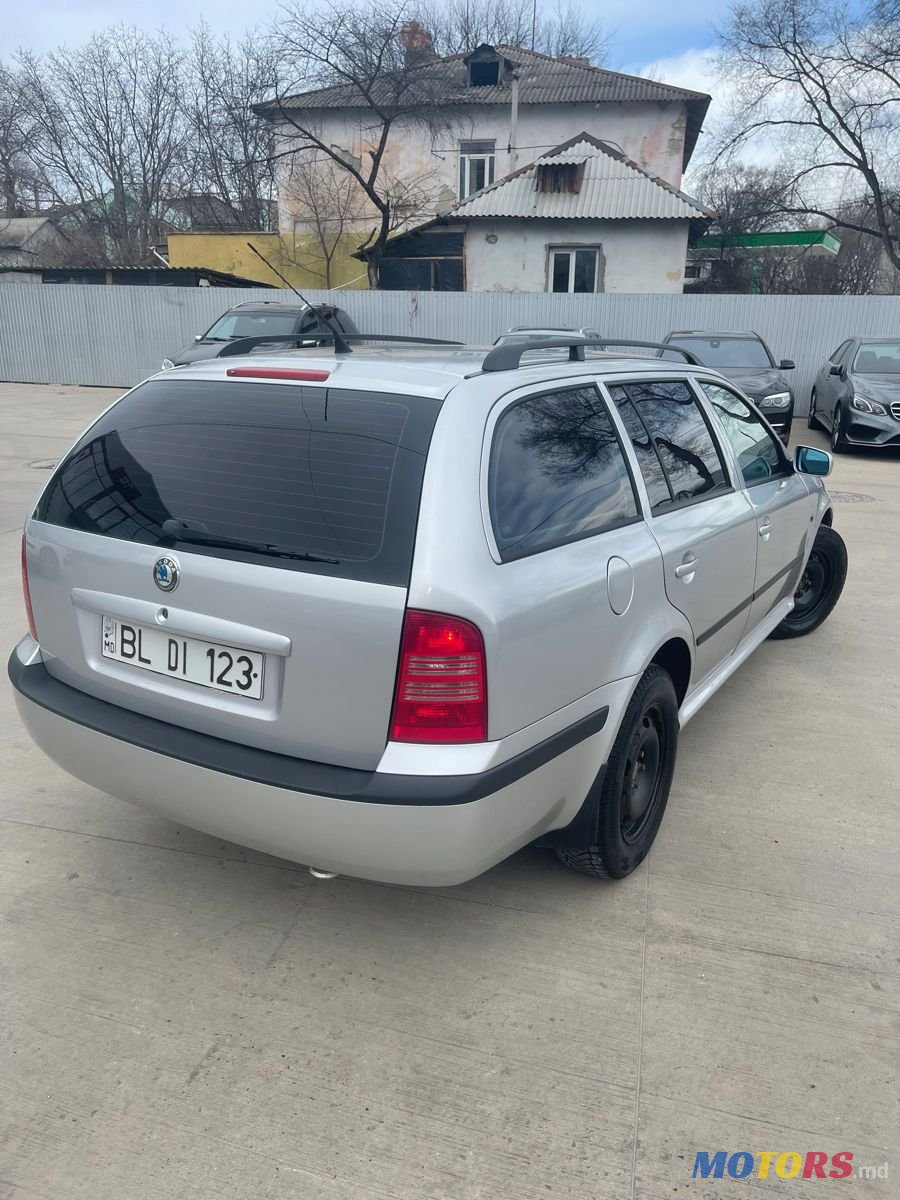 2003' Skoda Octavia photo #5