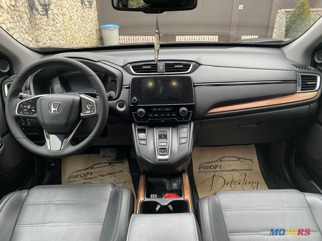 2020' Honda CR-V photo #6