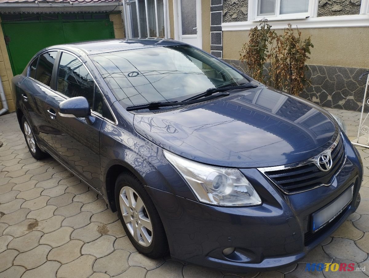 2009' Toyota Avensis photo #4