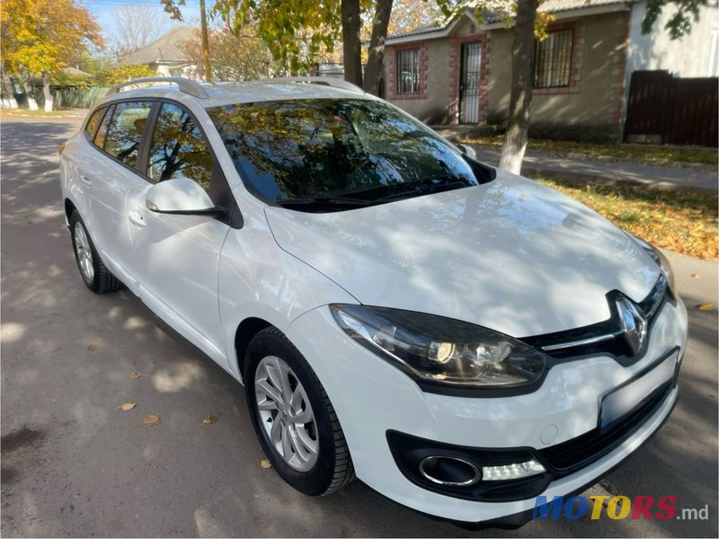 2015' Renault Megane photo #1