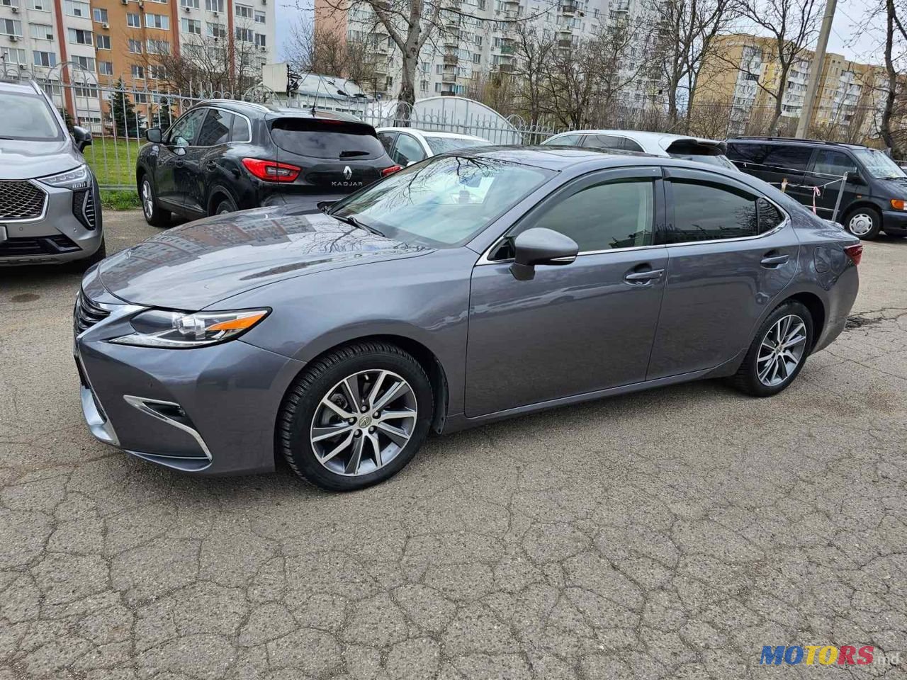 2016' Lexus Es Series photo #2