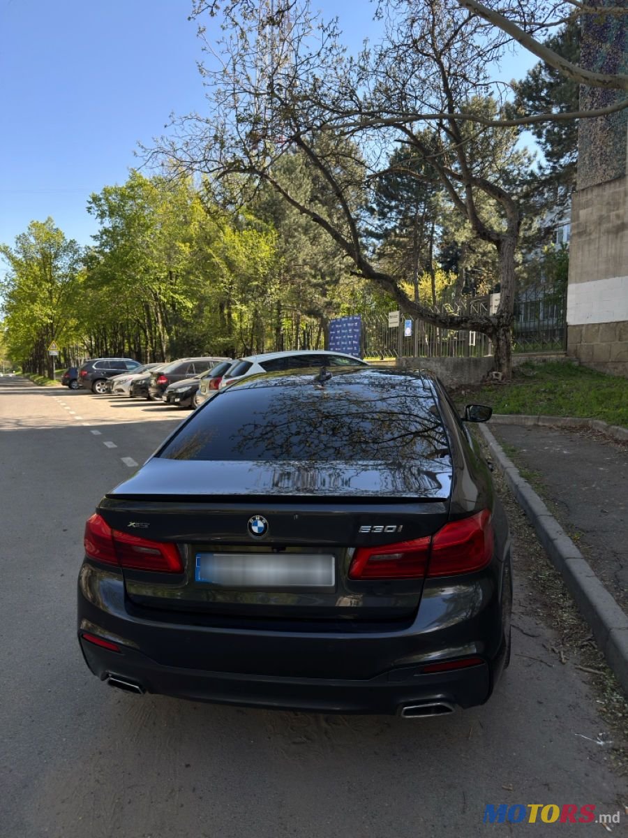 2017' BMW 5 Series photo #5