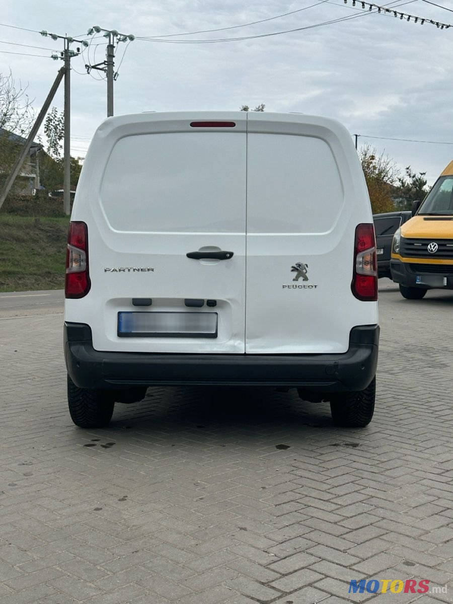 2020' Peugeot Partner photo #4