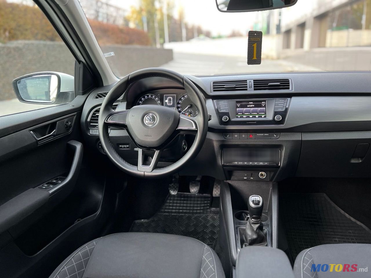 2016' Skoda Fabia photo #6