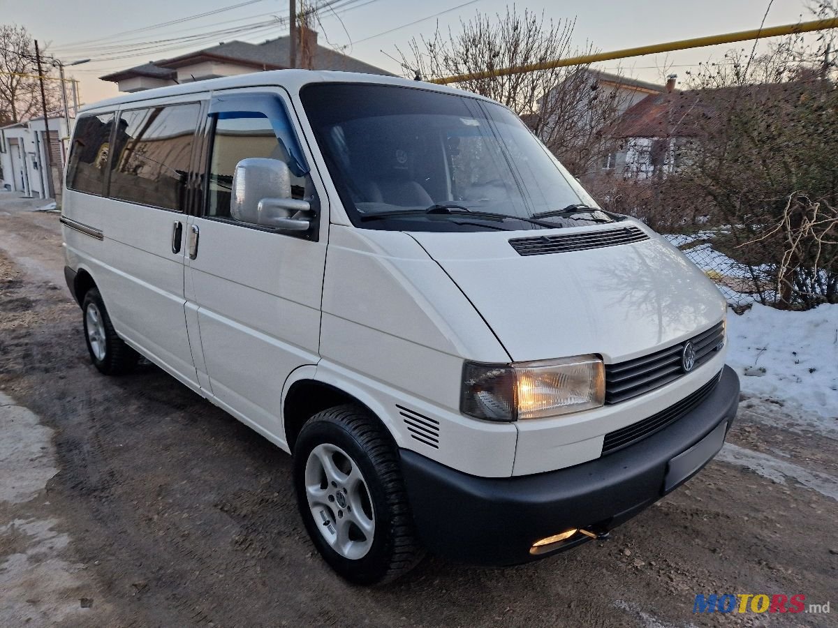 2003' Volkswagen Transporter photo #4