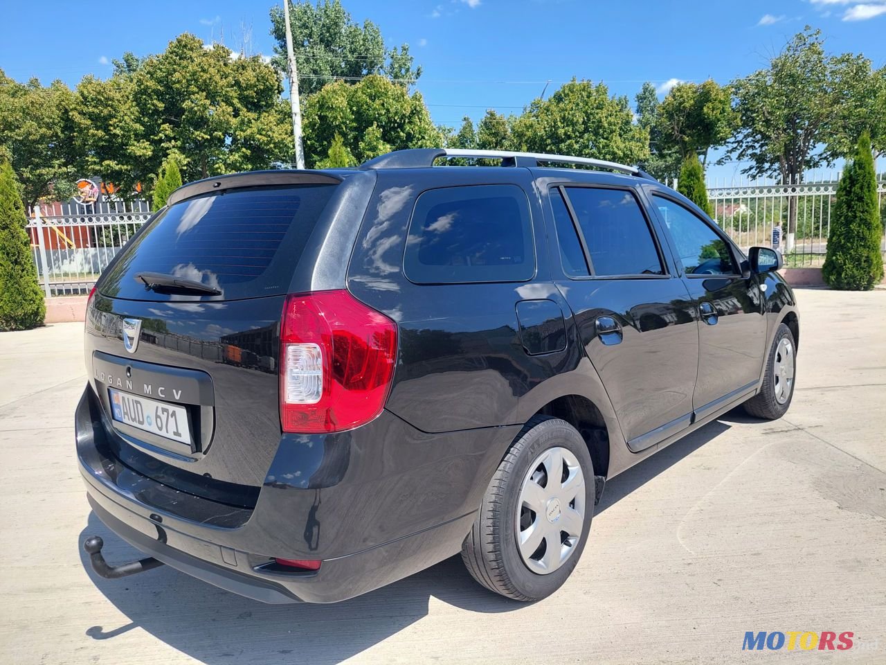2014' Dacia Logan photo #4