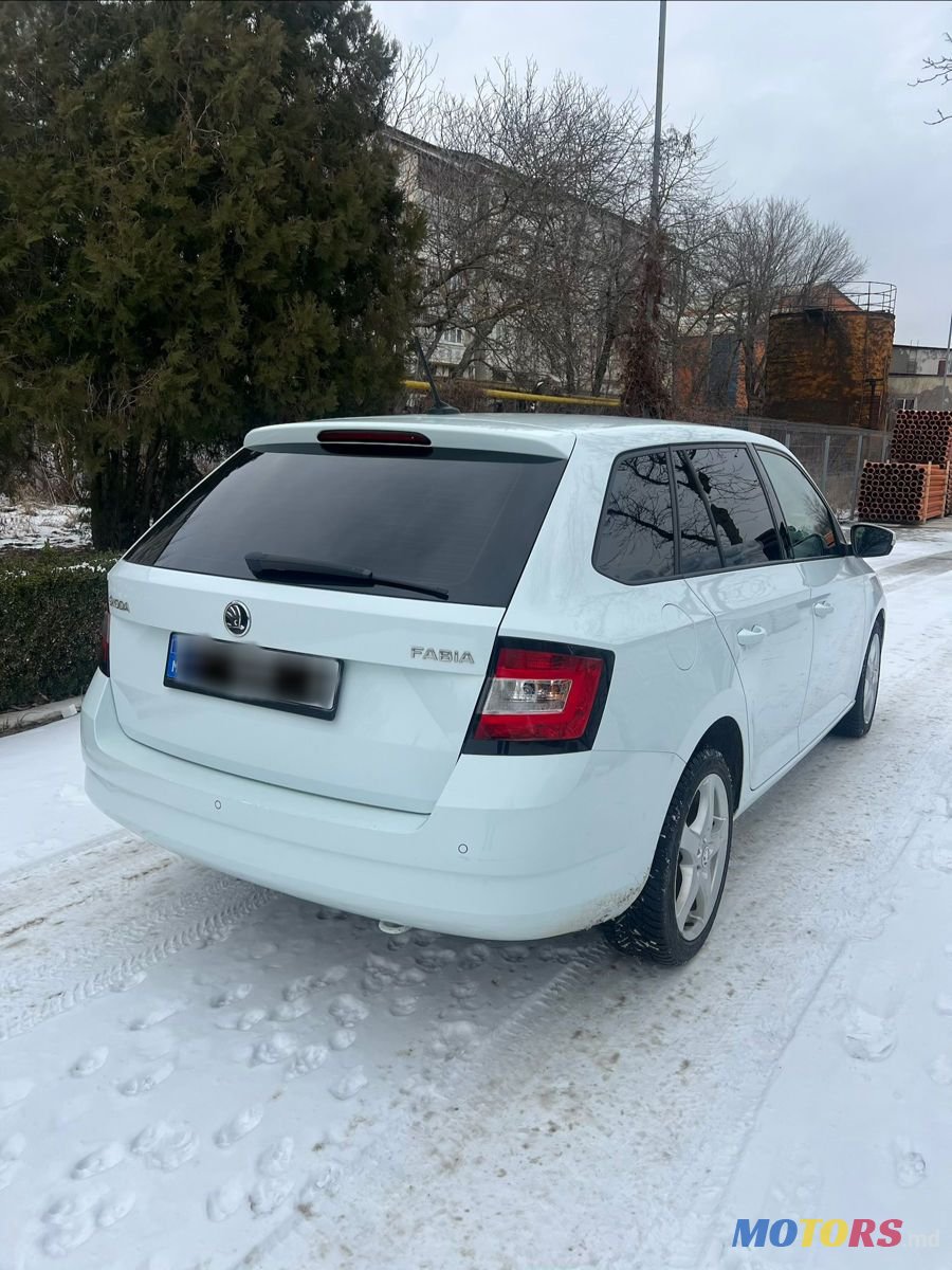 2017' Skoda Fabia photo #3