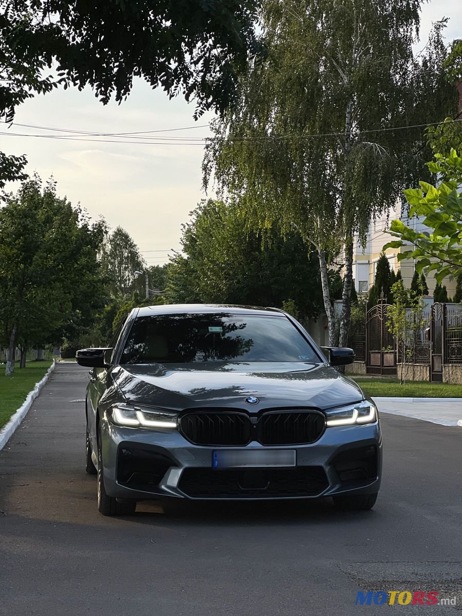 2017' BMW 5 Series photo #3