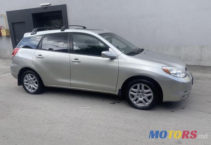 2004' Toyota Matrix photo #3