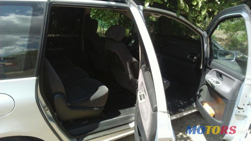 2001' Volkswagen Sharan photo #2