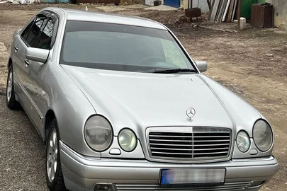 1998' Mercedes-Benz E-Class