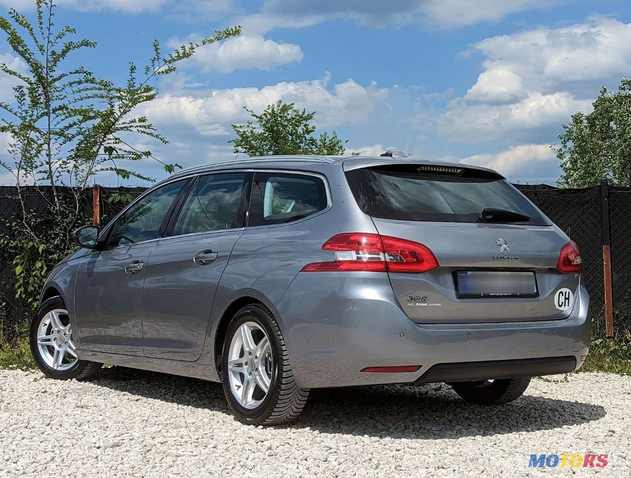 2015' Peugeot 308 photo #4