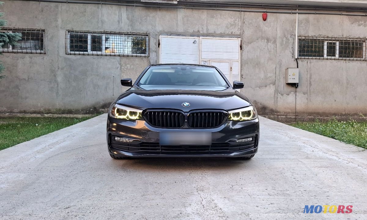 2018' BMW 5 Series photo #2