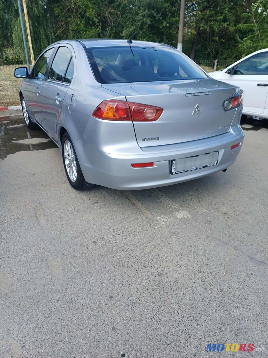 2008' Mitsubishi Lancer photo #2