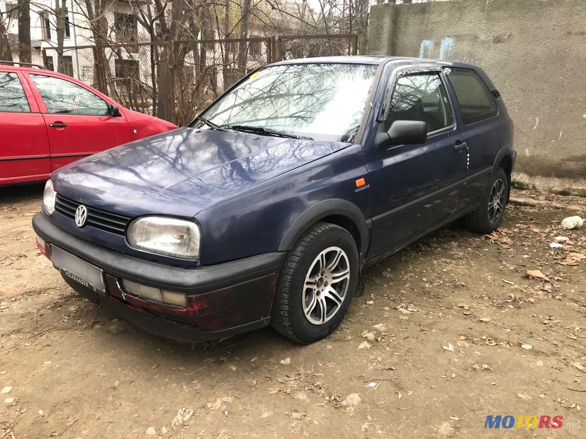 1995' Volkswagen Golf photo #1
