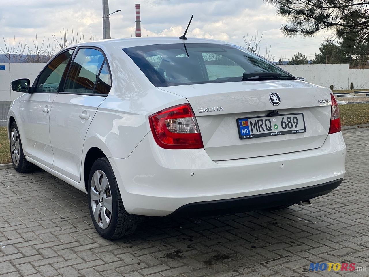 2015' Skoda Rapid photo #2