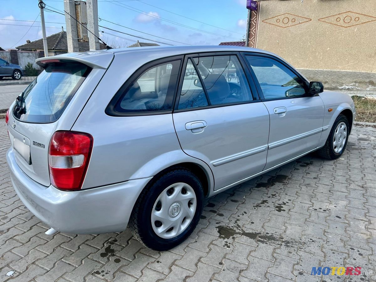 2001' Mazda 323 photo #4