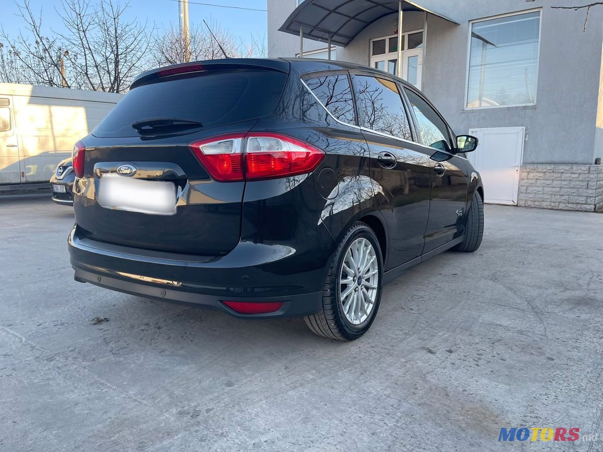 2013' Ford C-MAX photo #4