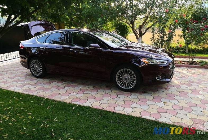 2013' Ford Fusion photo #1