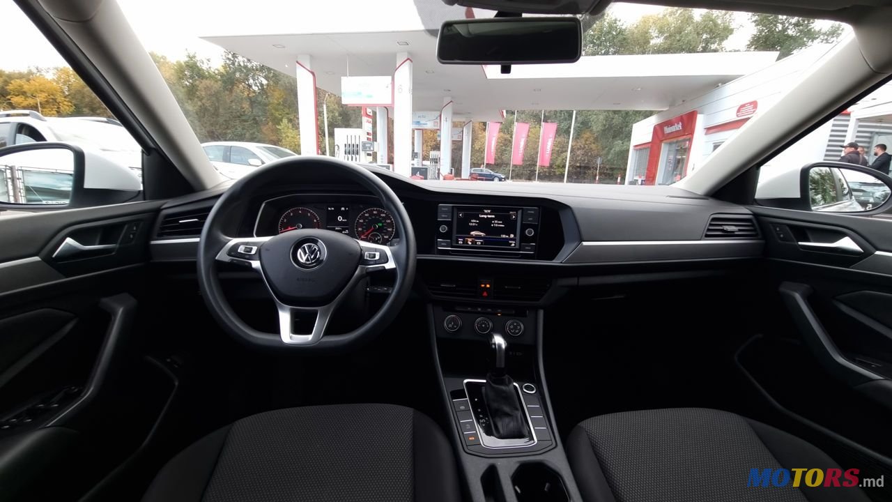 2020' Volkswagen Jetta photo #6