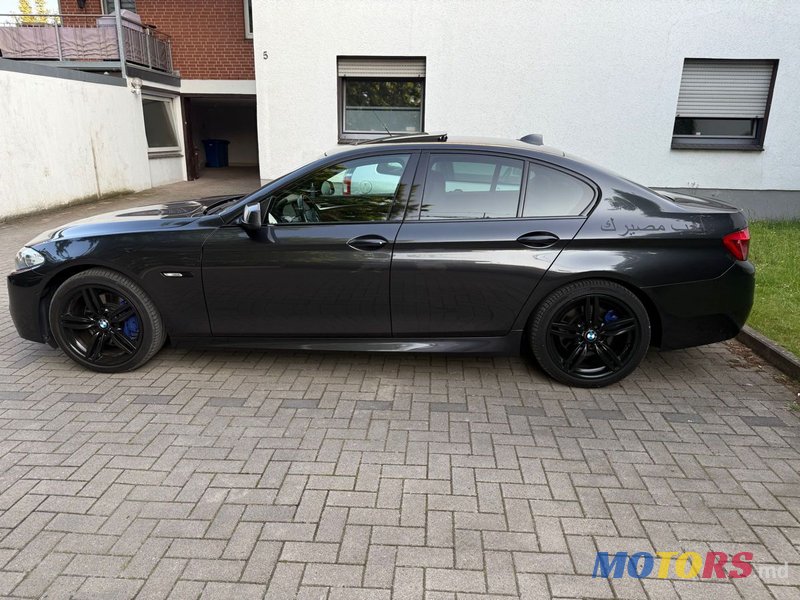 2012' BMW 5 Series photo #3