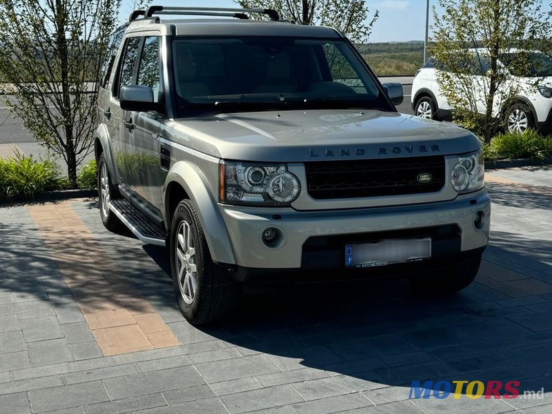 2010' Land Rover Discovery photo #2