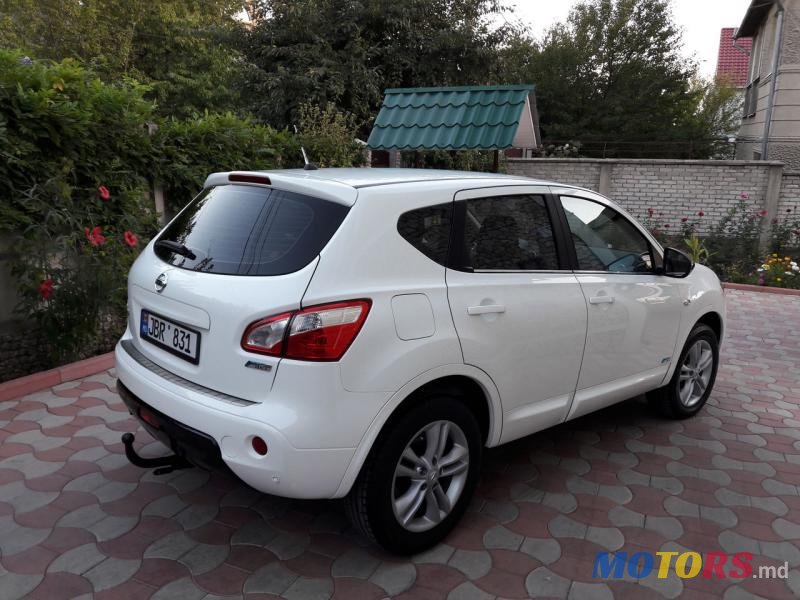 2010' Nissan Qashqai photo #2