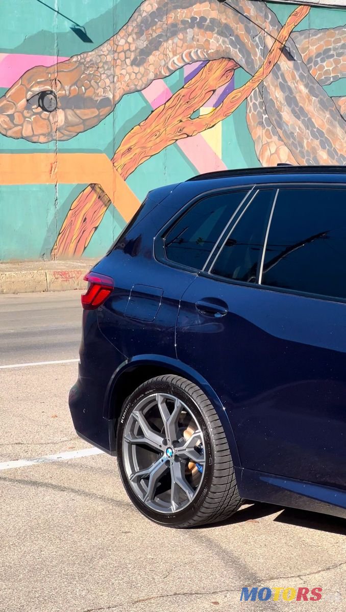2020' BMW X5 photo #3