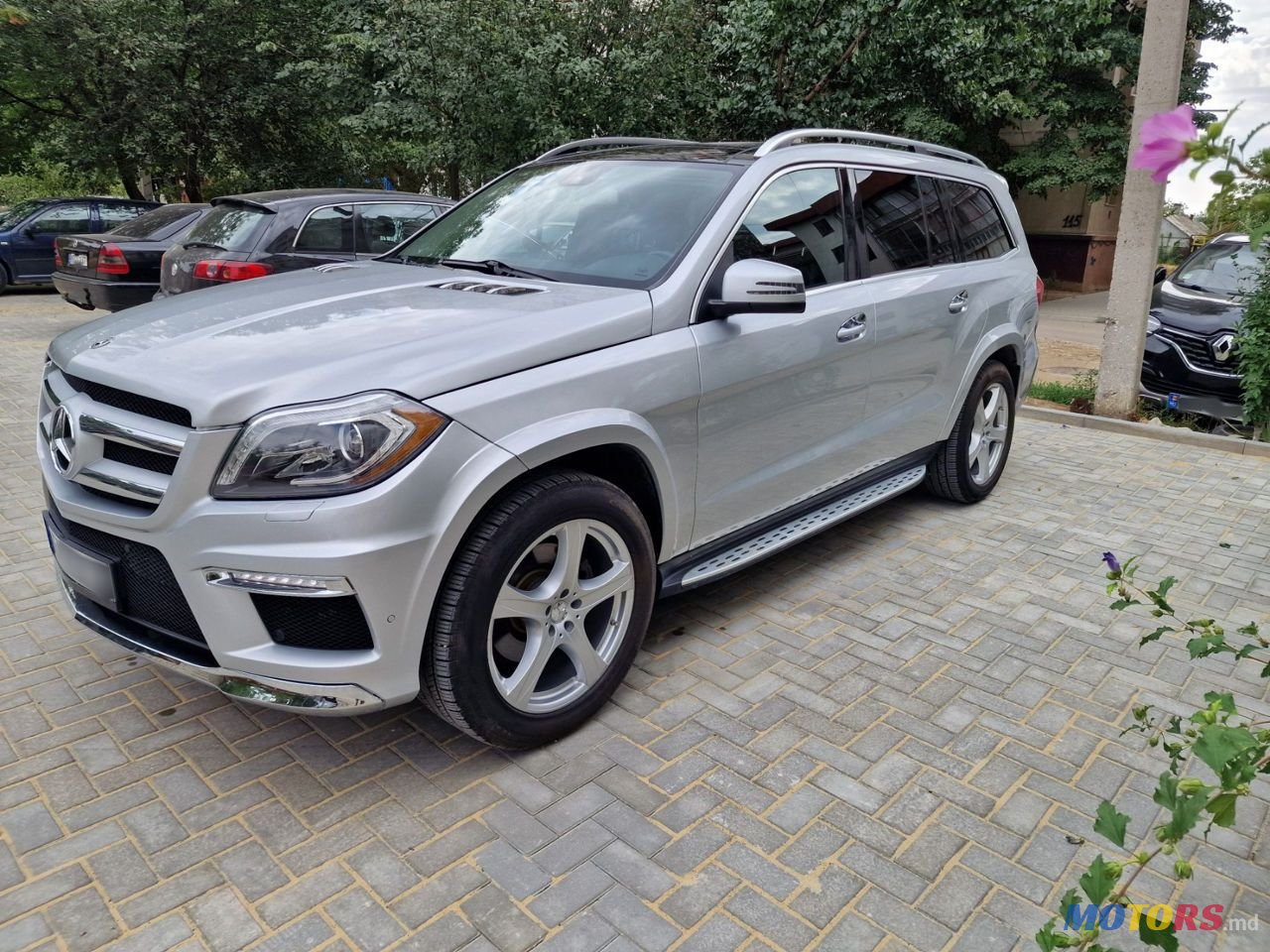 2015' Mercedes-Benz GL-Class photo #1