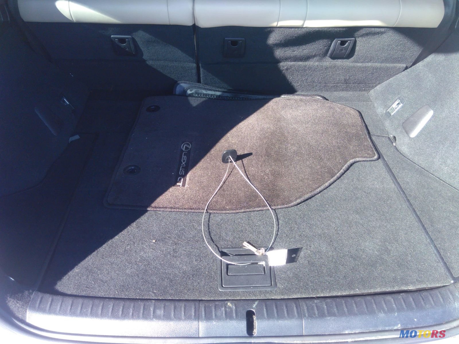 2012' Lexus CT photo #6