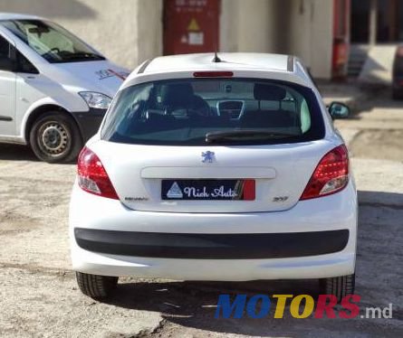 2010' Peugeot 207 photo #4
