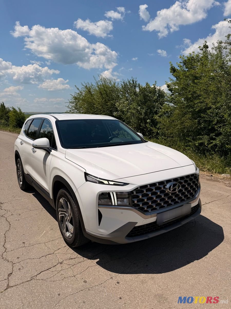 2022' Hyundai Santa Fe photo #2