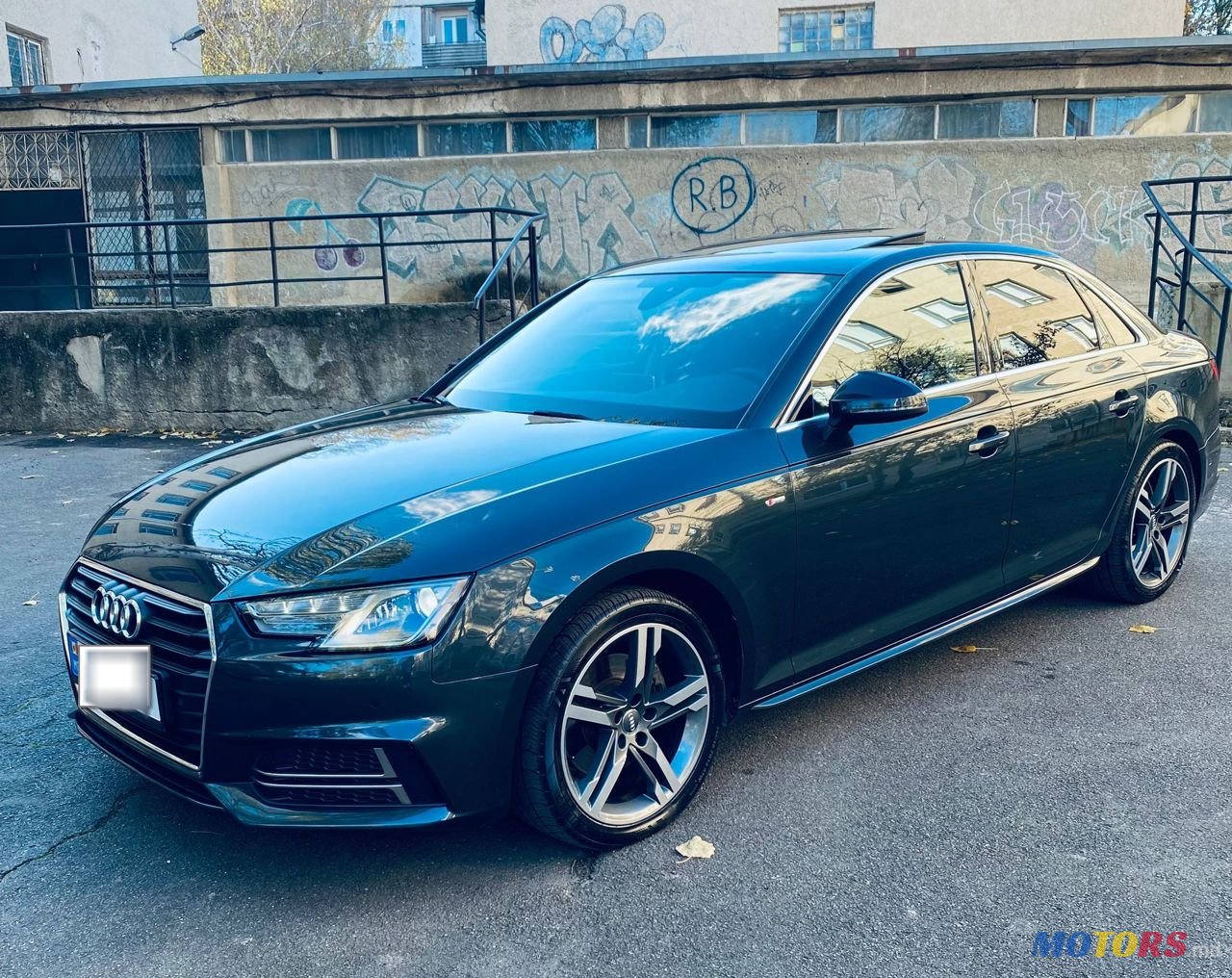 2018' Audi A4 photo #1