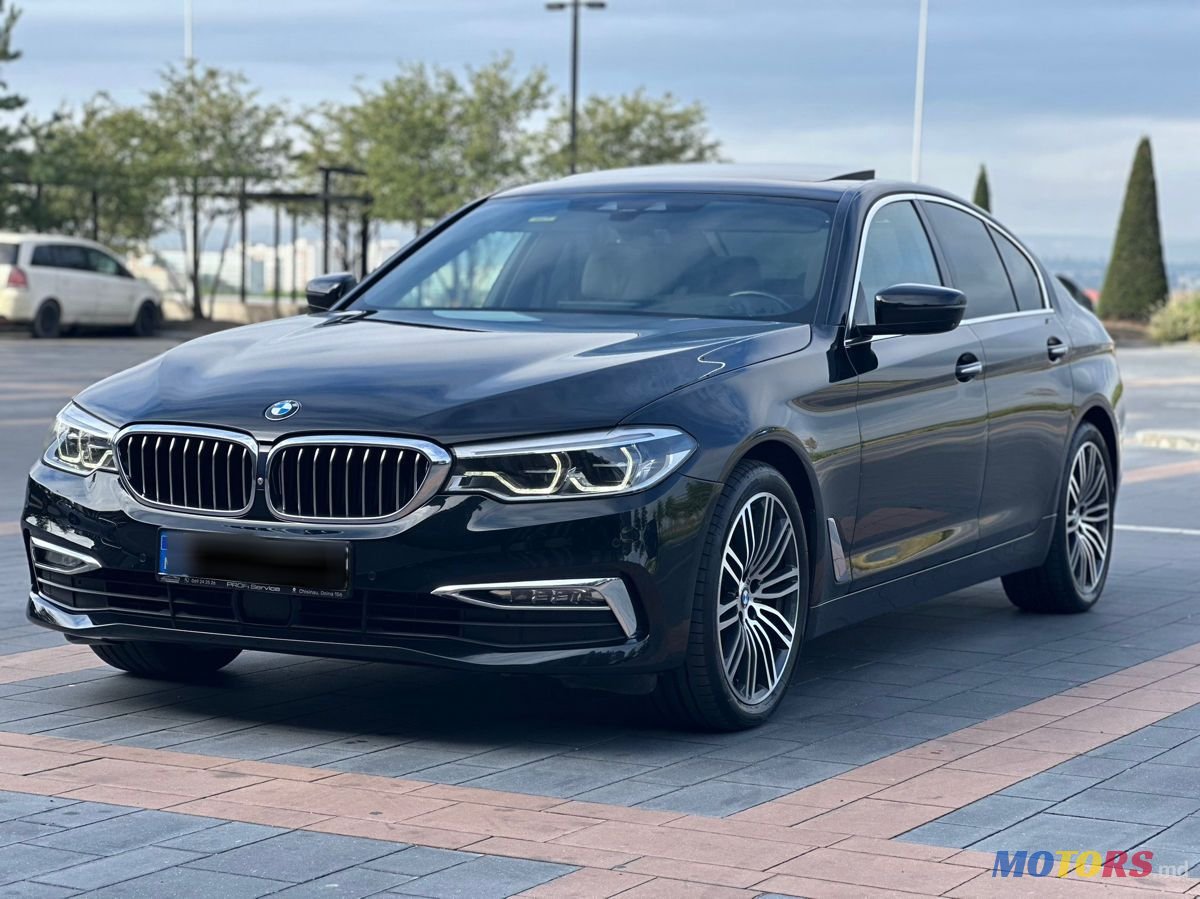 2017' BMW 5 Series photo #2