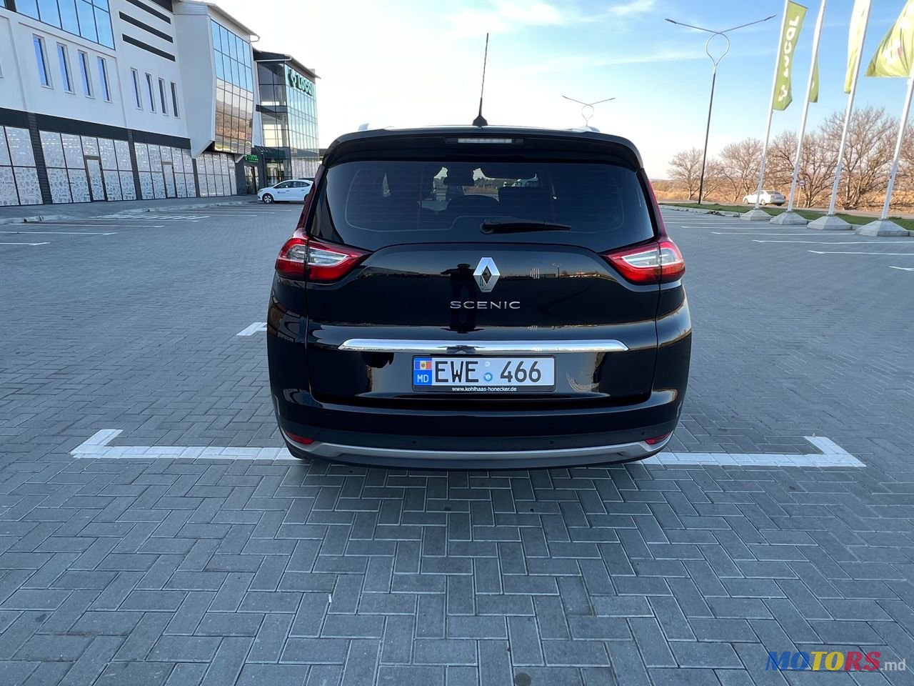 2018' Renault Grand Scenic photo #2