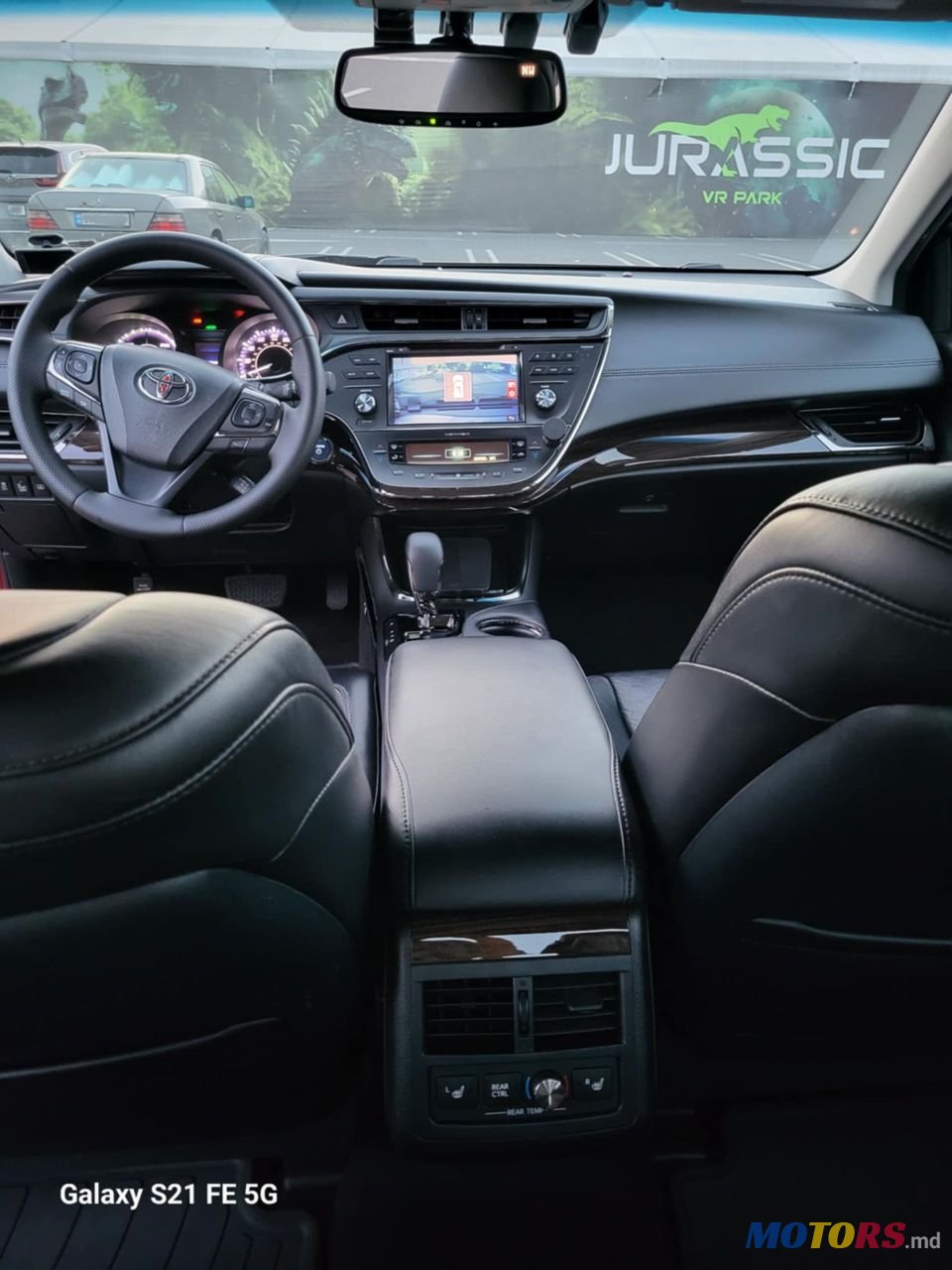 2016' Toyota Avalon photo #5