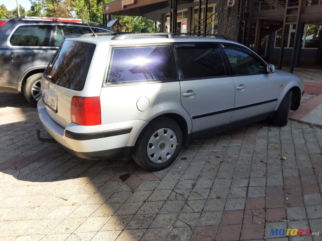 1998' Volkswagen Passat photo #3