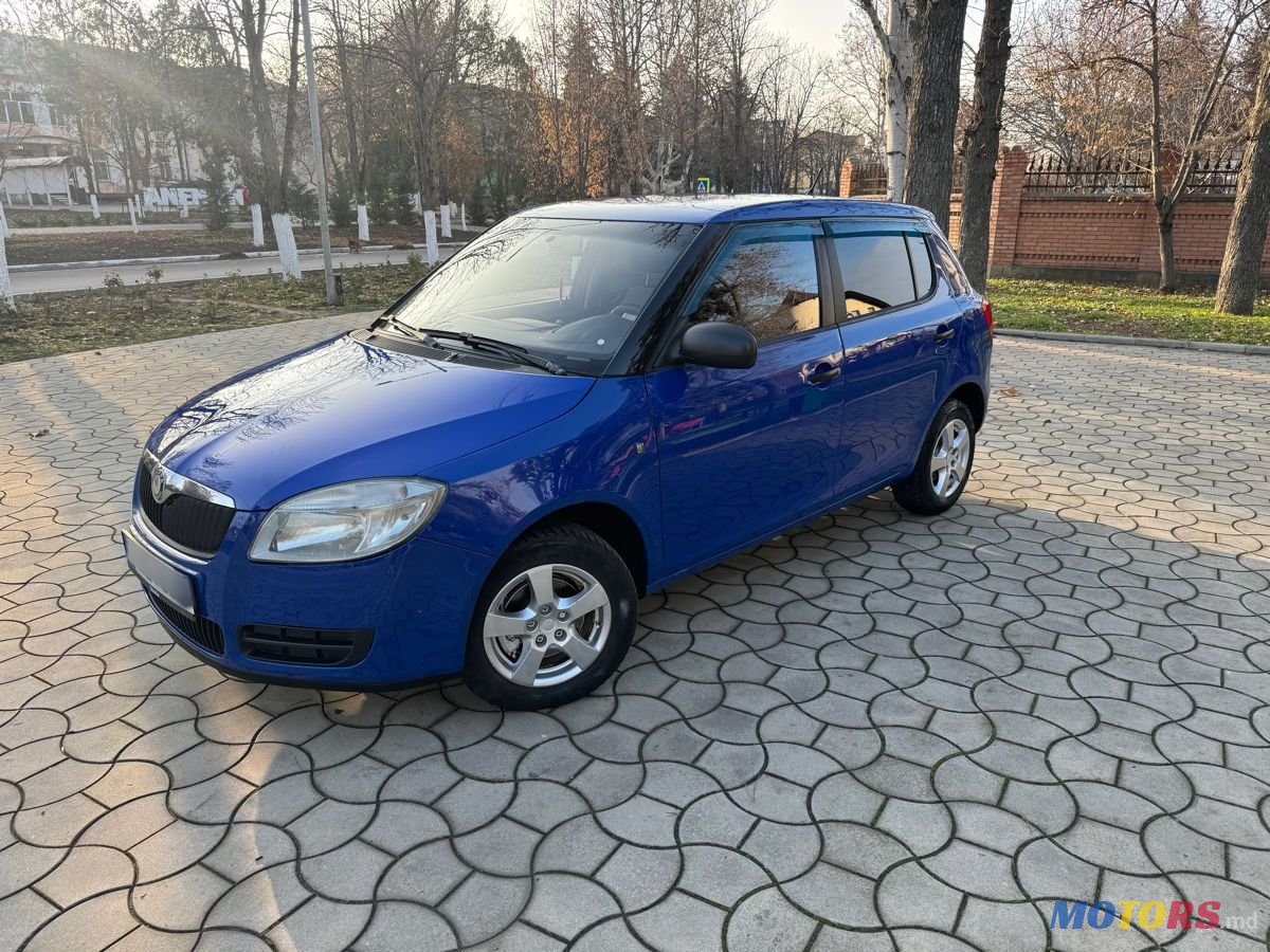2009' Skoda Fabia photo #4