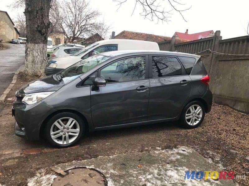 2013' Subaru Trezia photo #4