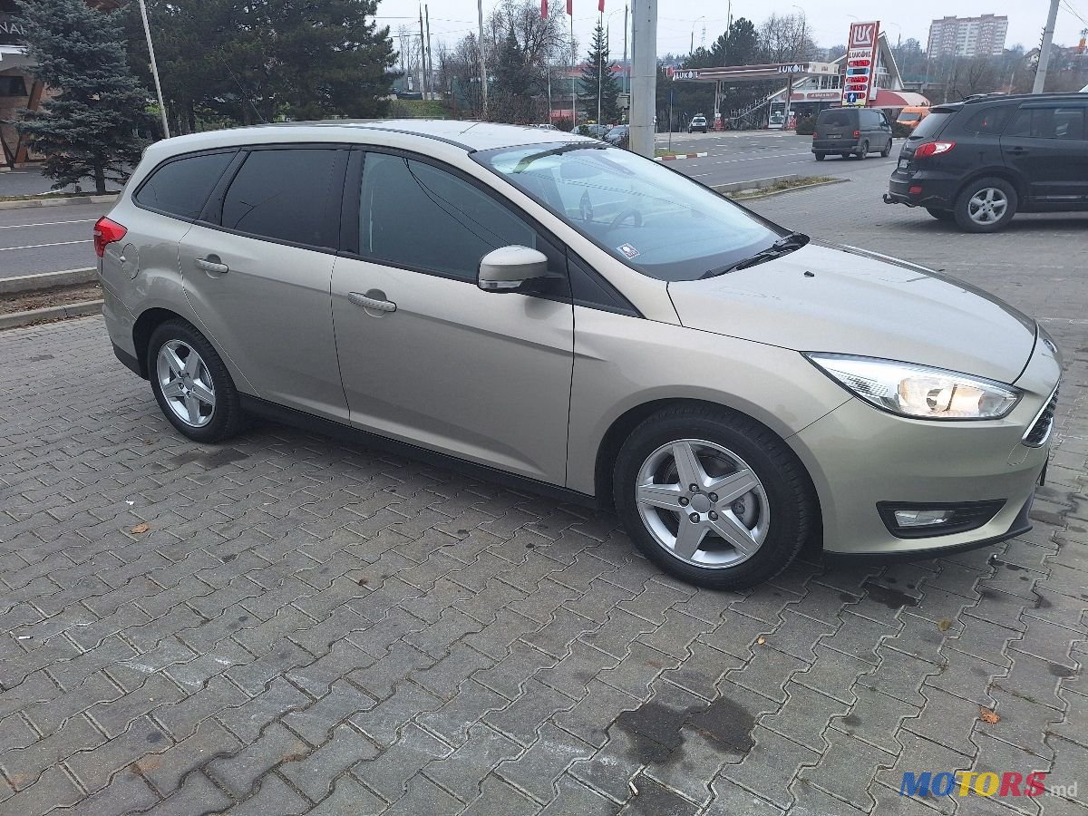 2015' Ford Focus photo #6