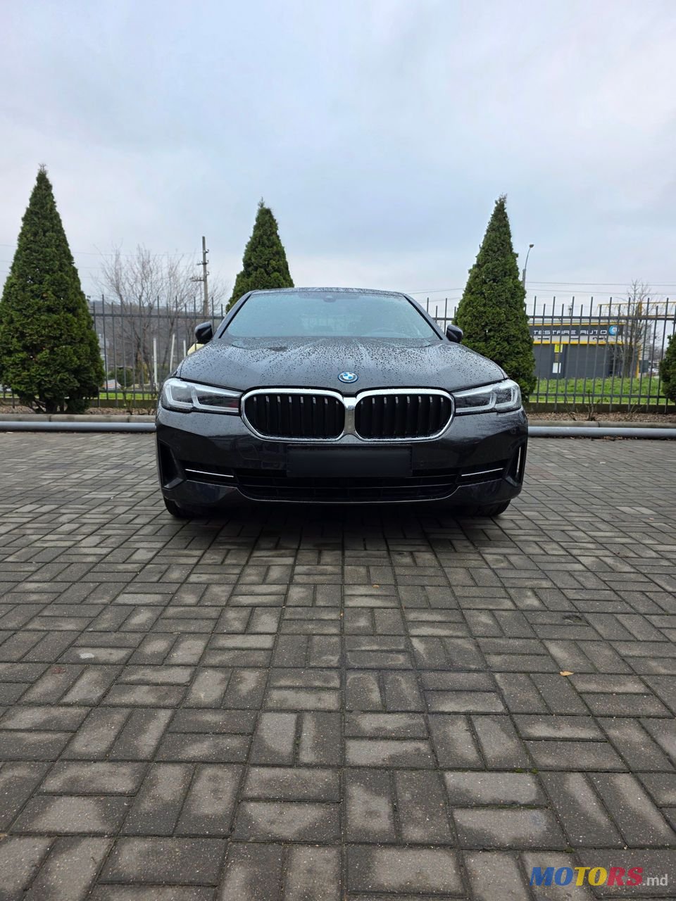 2023' BMW 5 Series photo #1