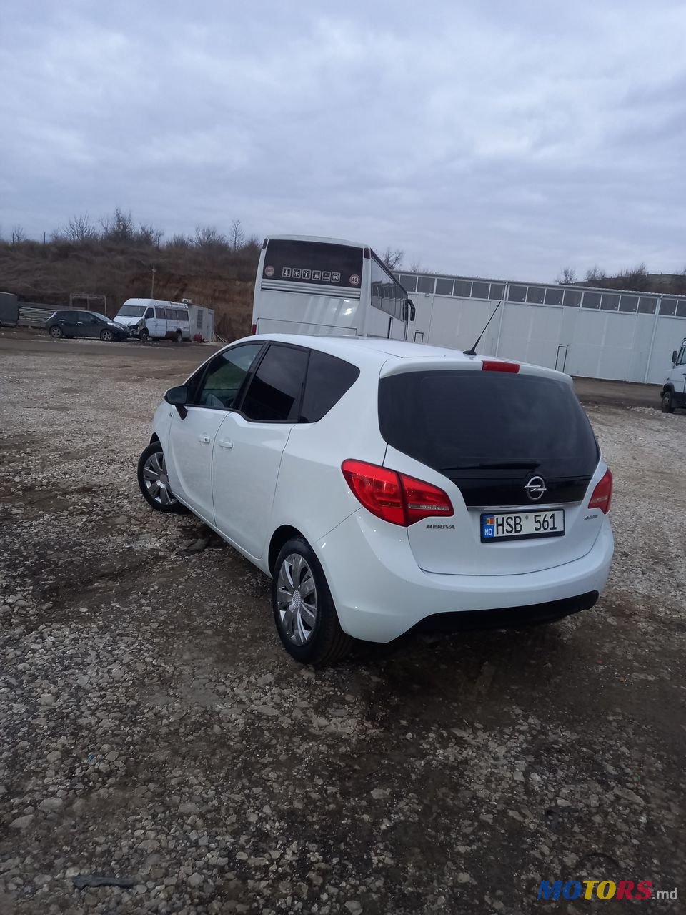 2011' Opel Meriva photo #1