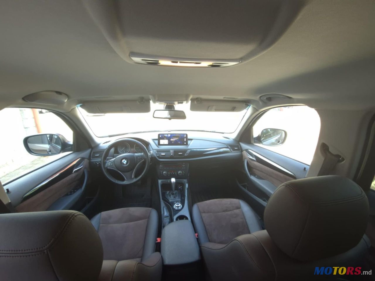 2010' BMW X1 photo #3