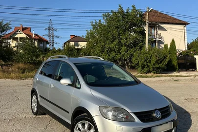 2008' Volkswagen Golf Plus