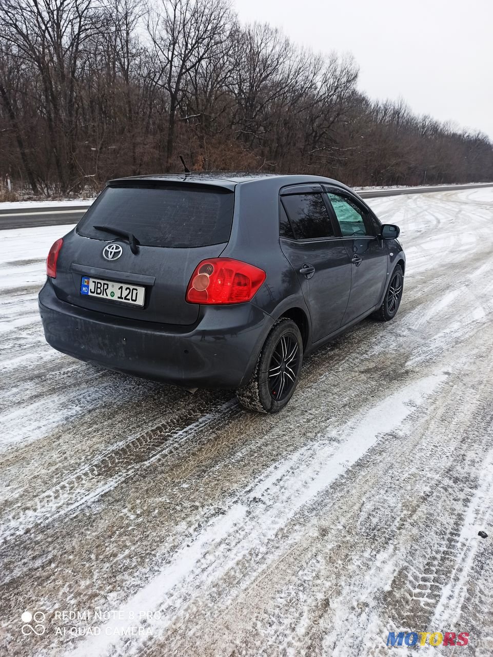 2007' Toyota Auris photo #3