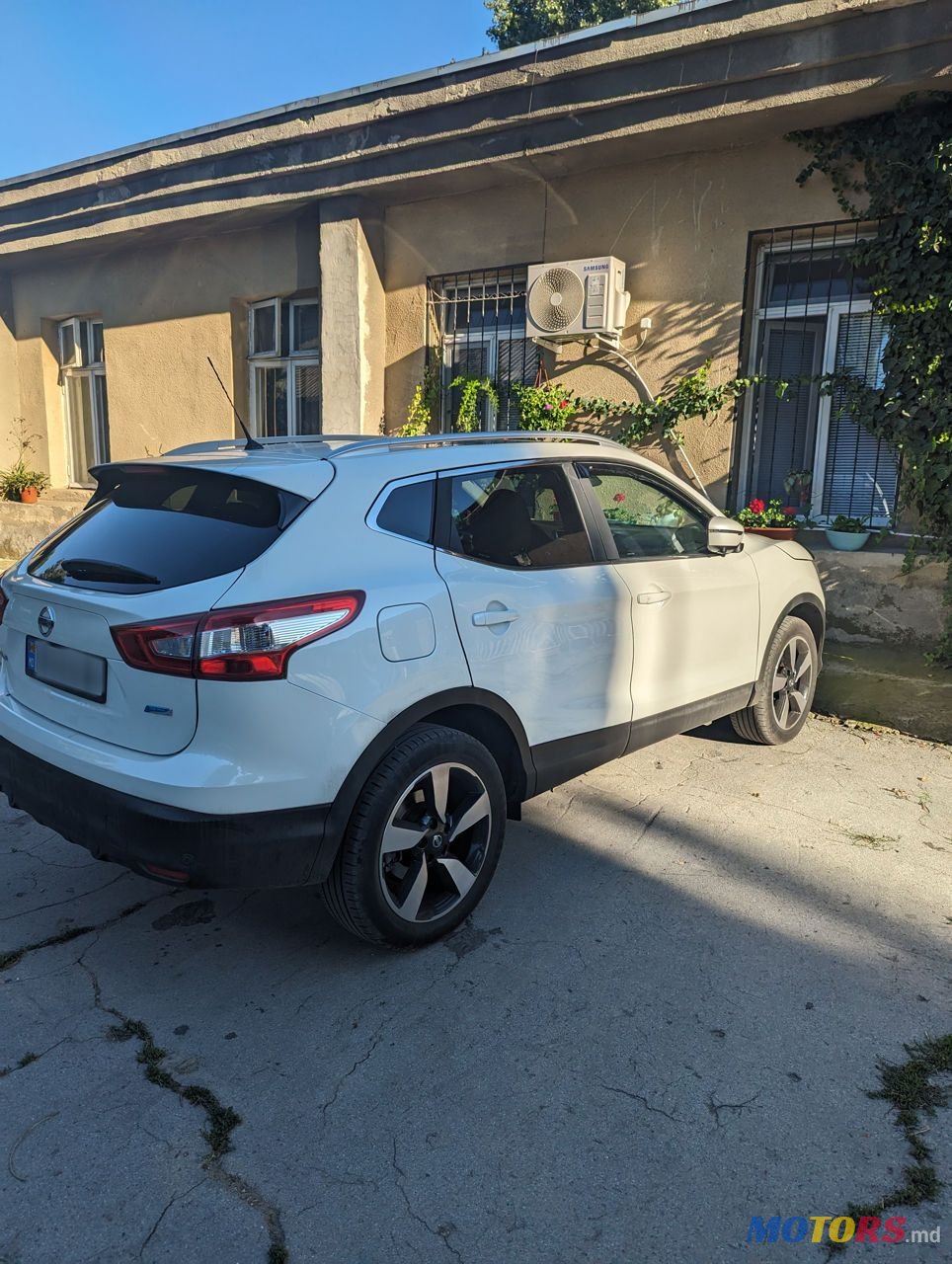 2014' Nissan Qashqai photo #2