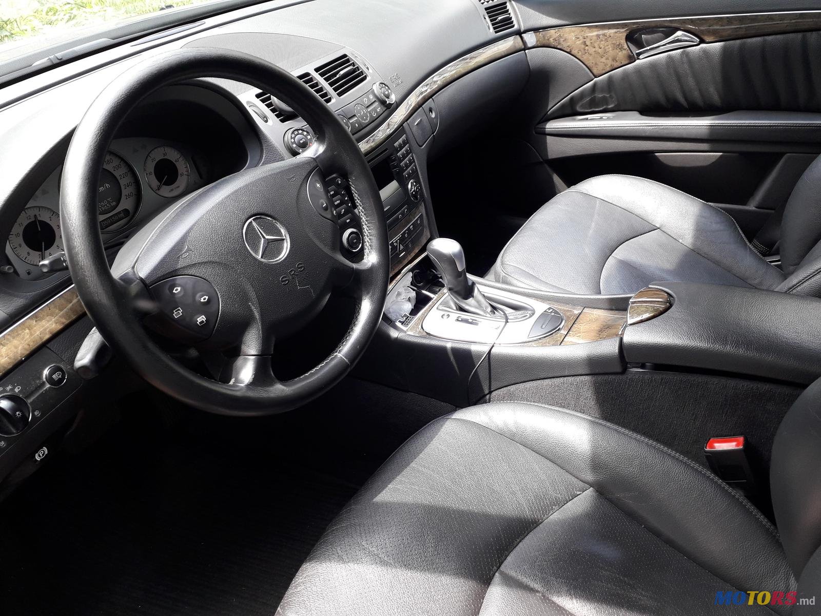 2004' Mercedes-Benz E-Class photo #7