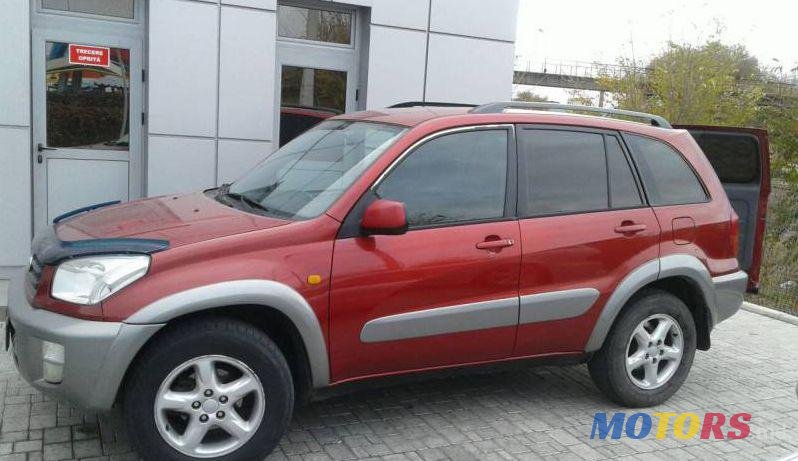 2003' Toyota RAV4 photo #1